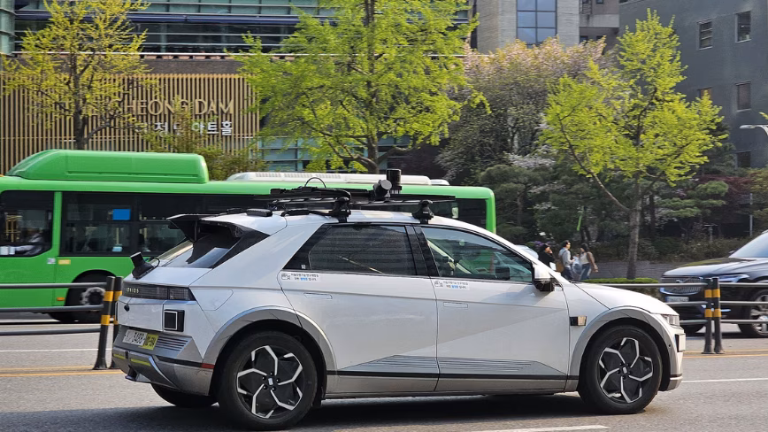 Ответ Hyundai на спад рынка электромобилей — производство десятков тысяч роботакси