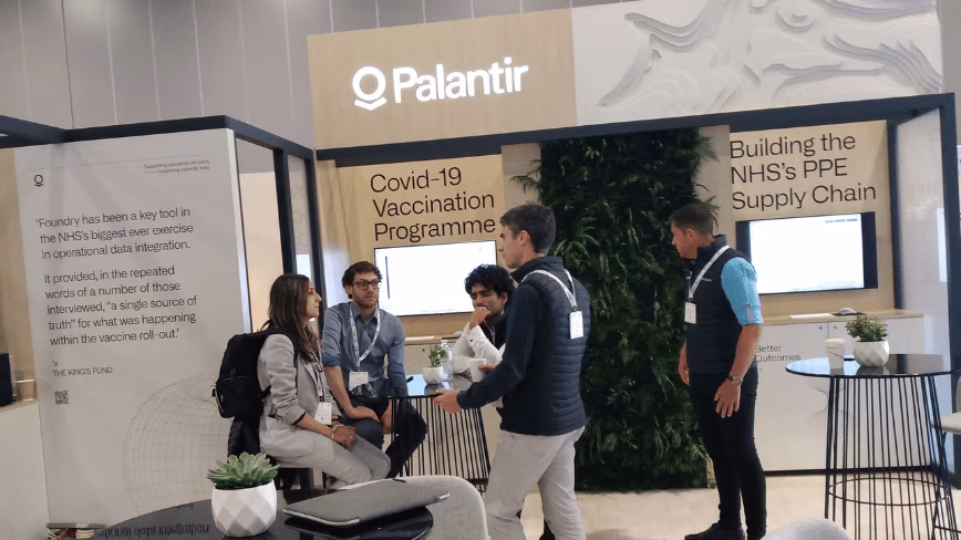 Palantir получает £21 млн от британского сетевого оператора без проведения конкурса
