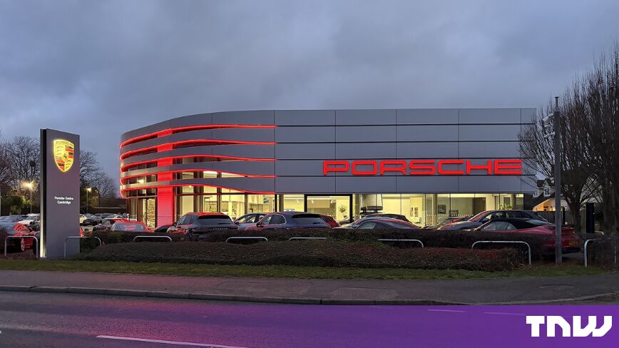 Porsche создала аккумуляторную ячейку, катод которой полностью изготовлен из переработанных материалов собственных старых батарей
