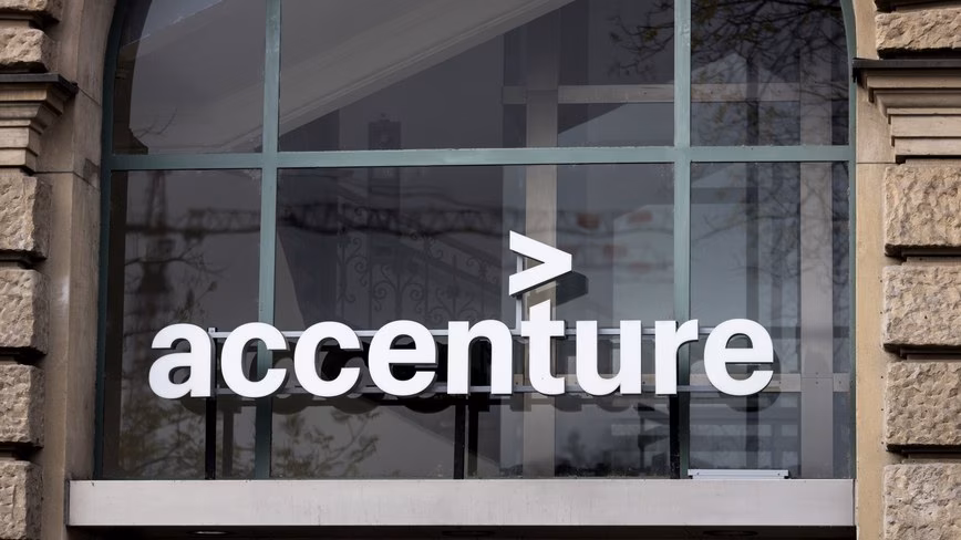 Подрядчика Accenture отстранили от работы в ФБР после утечки данных из-за системы без установленных обновлений