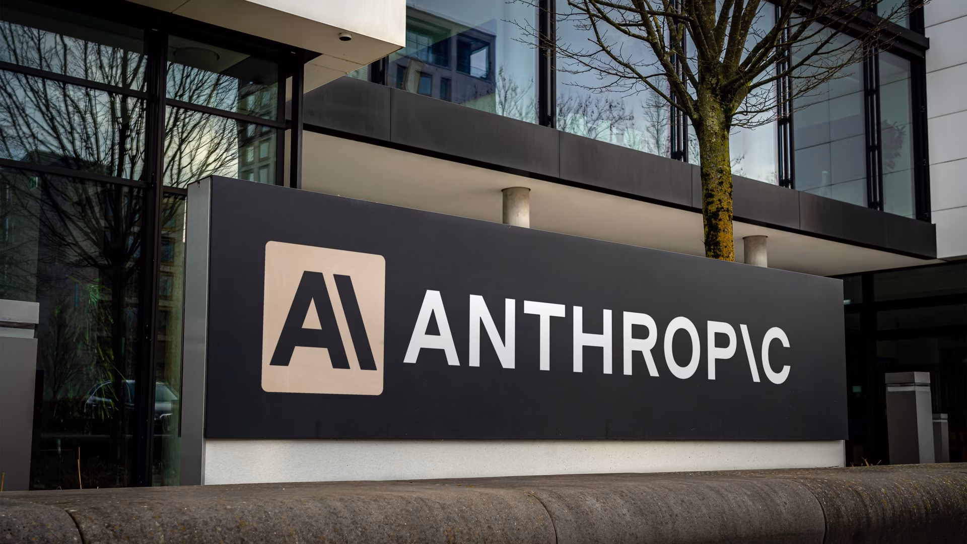 Anthropic может потратить 750 млрд долларов на вычислительные мощности, сообщает The Wall Street Journal