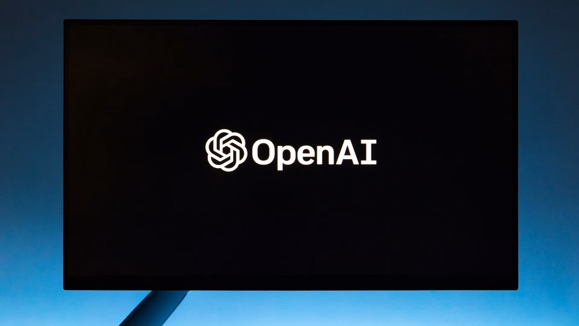 OpenAI переписала свод правил для ИИ, положив в его основу пять ключевых ценностей