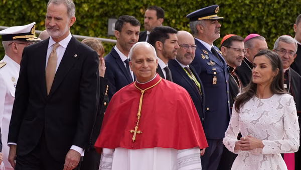 Pope Leo urges a ban on lethal autonomous weapons before Geneva talks