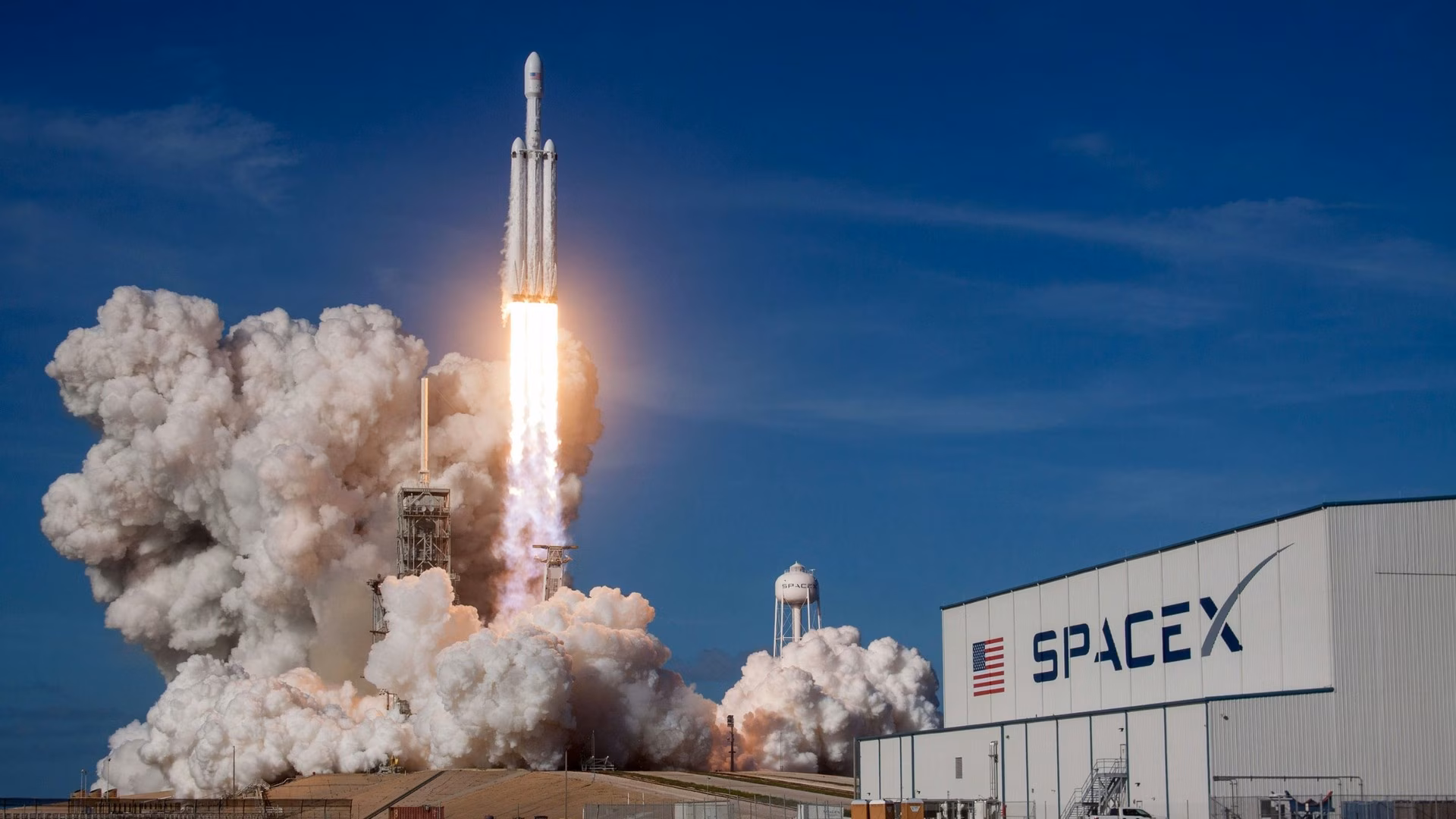 SpaceX привлекла Apollo и Nvidia к новой партнерской сети Grok