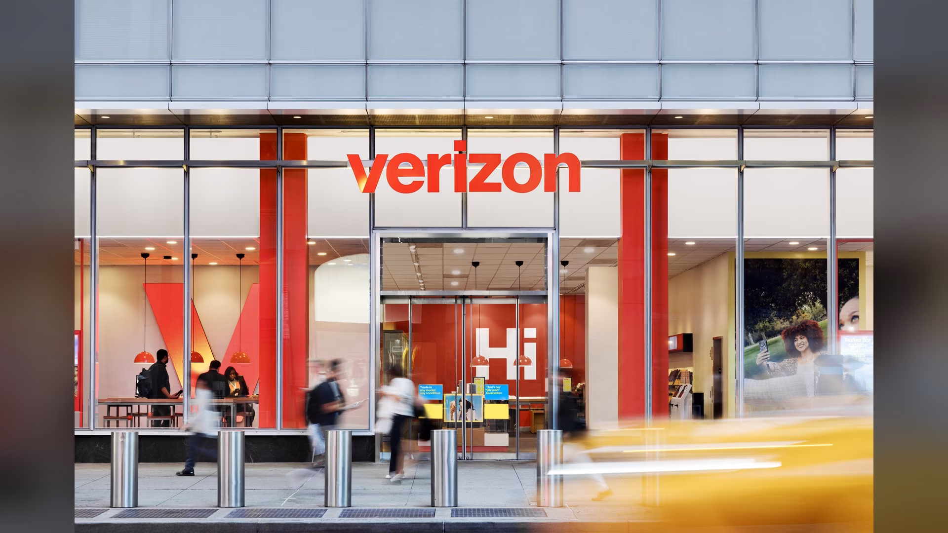 Verizon повысила прогноз на 2026 год и заключила с AWS сделку в сфере ИИ на 2 млрд долларов