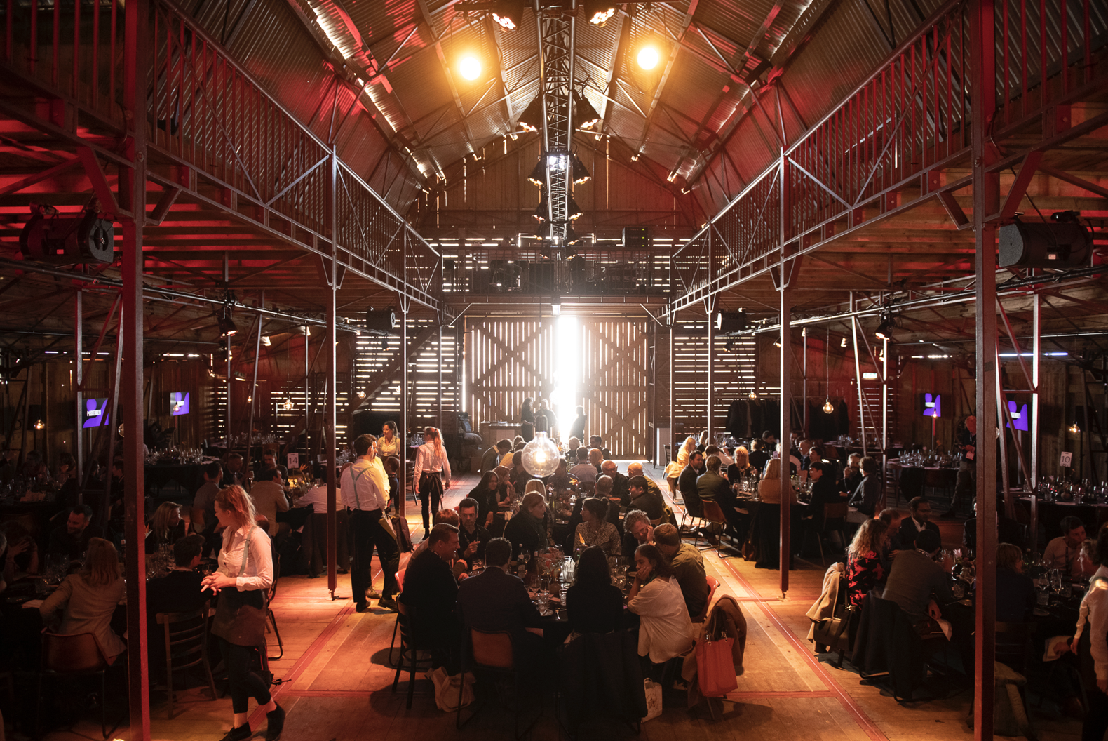 Hangout with VCs