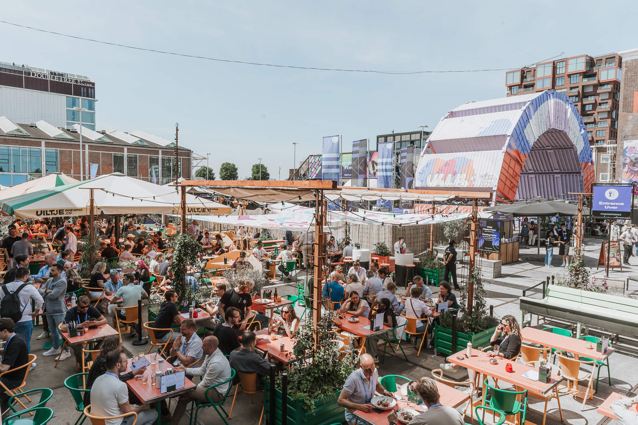 Business benefit. Festival feeling.